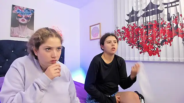 Chat +18 de valeria_and_zoe ao vivo