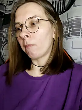 Aashikalaa's Live XXX Chat