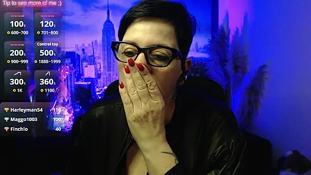 ninarandmann's Live XXX Chat