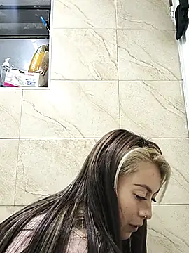 Tefannyy_'s Live XXX Chat