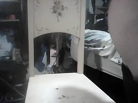 Chat +18 de Twoslipperywhenwett ao vivo