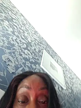 Ebony-SultryX's Live XXX Chat