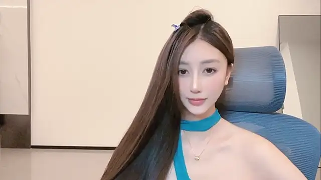 Melody-11 Webcamshow