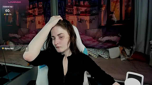 KiraDuvall Chat XXX in diretta