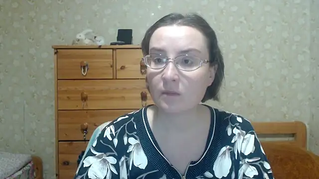 XXX chat uživo modela Smart_Rose