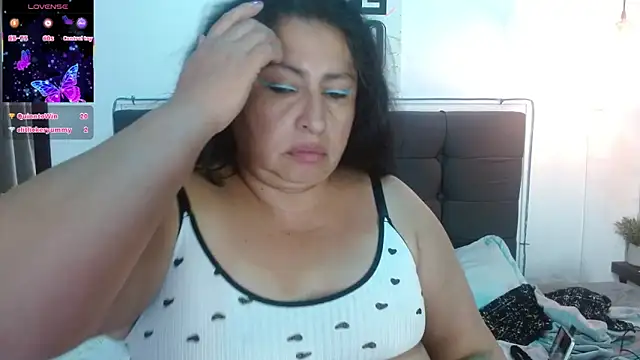 Keyla01_ Adlı Modelin Canlı XXX Sohbeti