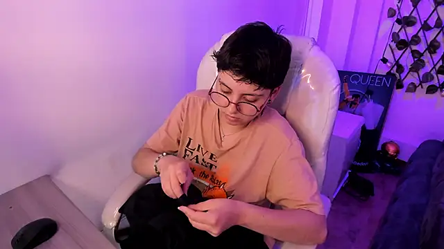 Chatroom XXX en direct de Nathaly_ds