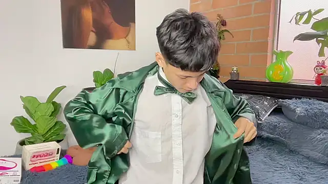 Chat XXX ao vivo de Andy_Belier23