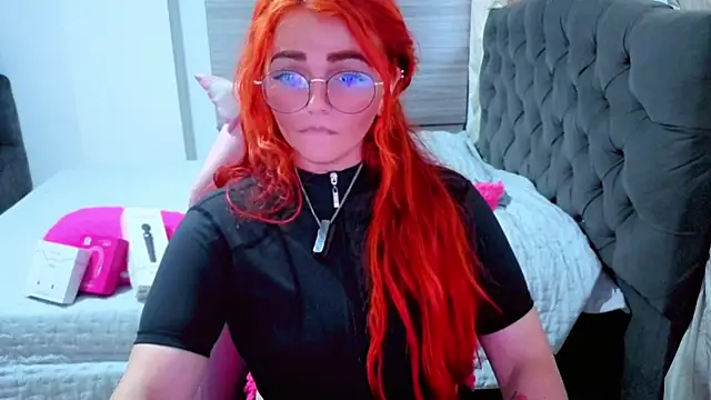 Show modela Alexatexa2929 na web-kameri