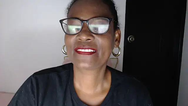 dana-black 웹캠 쇼