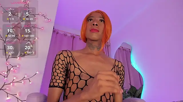 Show de Mara_royal na webcam