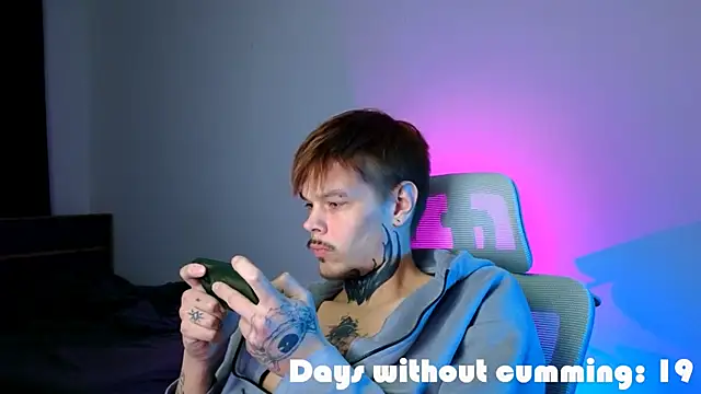 XXX chat uživo modela DENIS_HERE