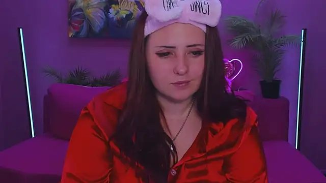 Hennessy_bunny Chat XXX live