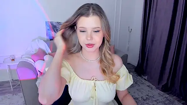 FollowLoveeのライブXXXチャット