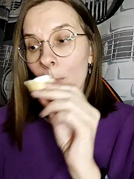 Živý XXX chat Aashikalaa