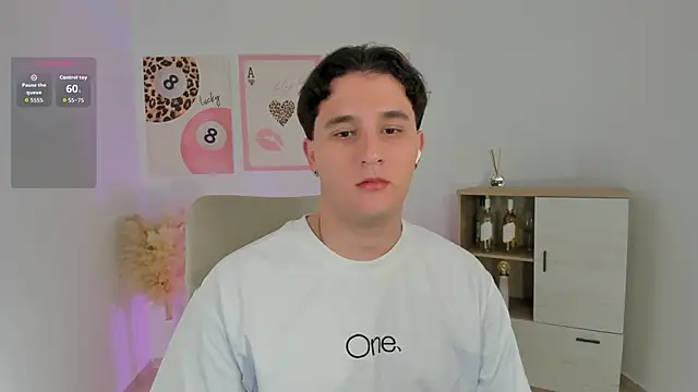 دردشة Massimo_Fiore الجنسية المباشرة