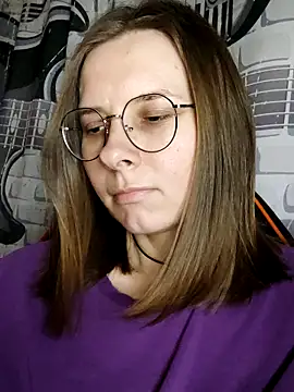 Aashikalaa live XXX chat