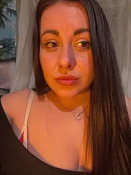 DaisyStreet Chat XXX in diretta