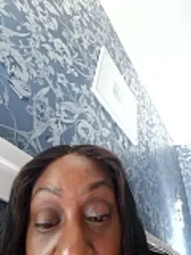 Ebony-SultryX's Live XXX Chat