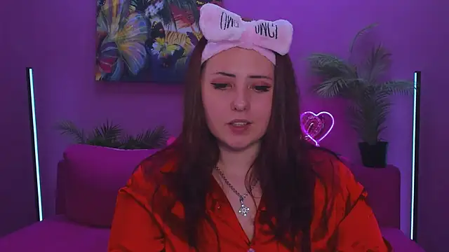 Chat +18 de Hennessy_bunny ao vivo