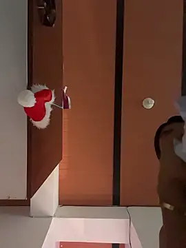 Živý XXX chat emilysofiia