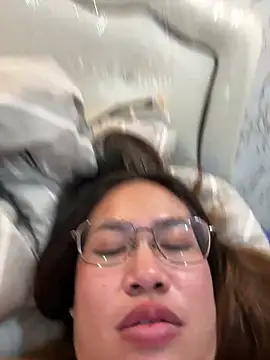 Ponthip 网络视讯表演