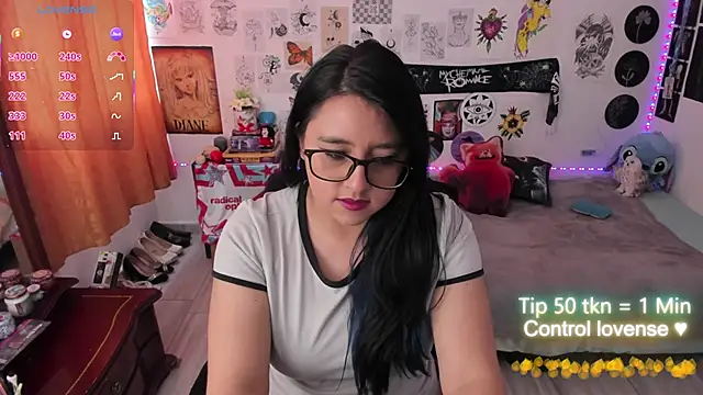 XXX chat uživo modela Cherry_blush_