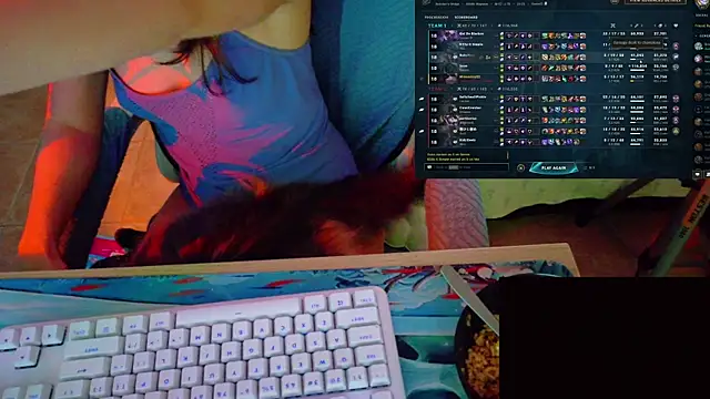 minakitsume: онлайн-секс-чат