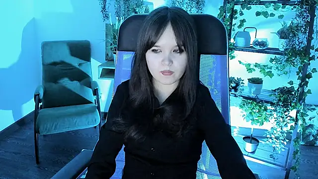 Elainebeness 即時 XXX 聊天