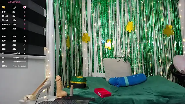 Онлайн чат XXX Niuk_mei