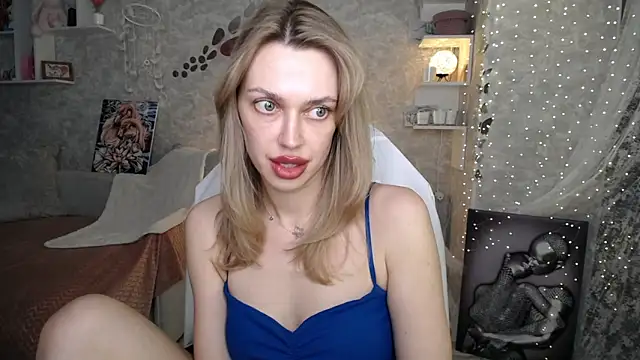 NickyAdamidi Adlı Modelin Canlı XXX Sohbeti