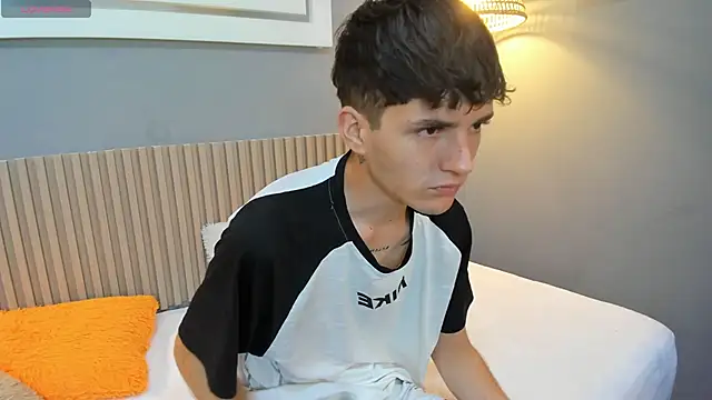 trevor_mob Webcam Show