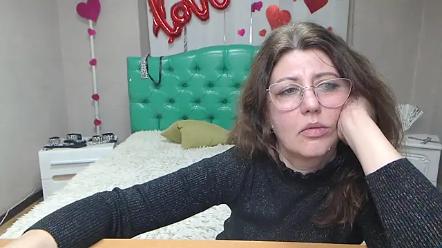 RoseHilleのライブXXXチャット