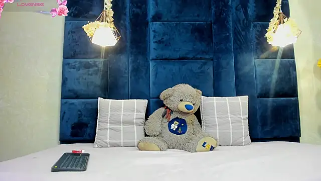 Laura_Miller1 লাইভ XXX চ্যাট