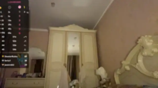 XXX chat uživo modela MistressBabe