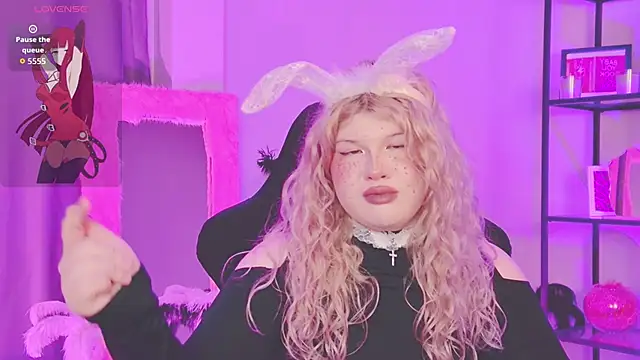 LilithNlsn 即時 XXX 聊天