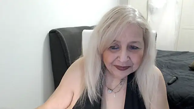 SusiLifeXXX Chat XXX in diretta