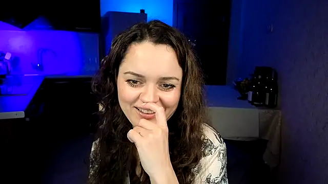 Cerann1 Adlı Modelin Canlı XXX Sohbeti