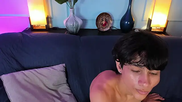 Cheys_Mast Live XXX Chat