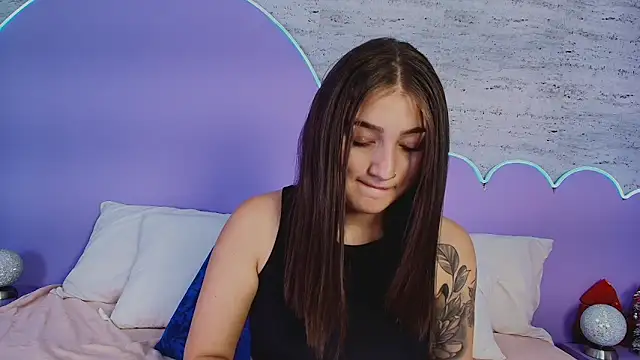 Giaa_Ross Live XXX-chat