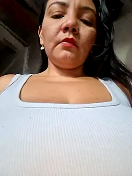 room_24funn's Webcam Show