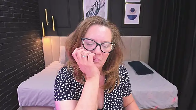 LeaPure Live XXX-chat