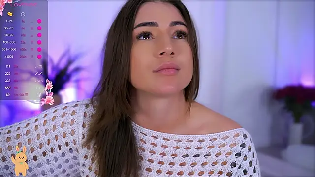 دردشة BabbyAisha الجنسية المباشرة