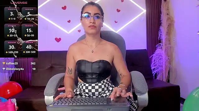 lunaalynch Chat XXX in diretta