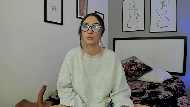 Alice_Dickinssonn Chat XXX in diretta