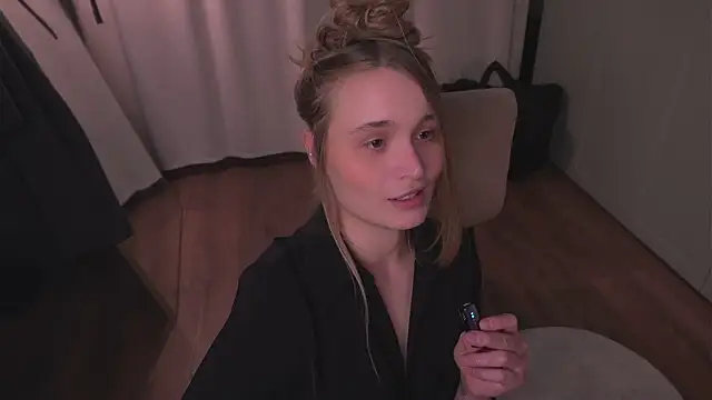 lisa_schiele: онлайн-секс-чат