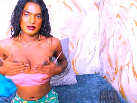 spicybarbie's Webcam Show