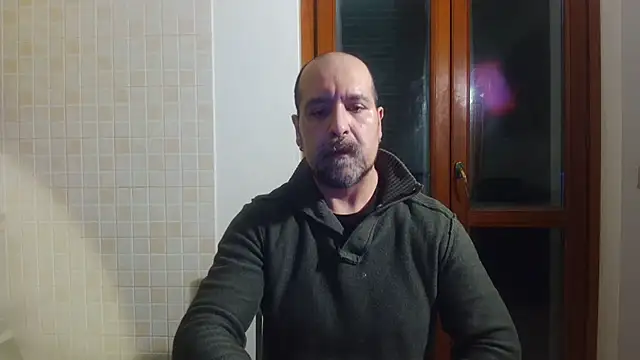 AMIRDIB2025 élő XXX-chatje