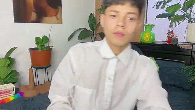 Andy_Belier23's Live XXX Chat