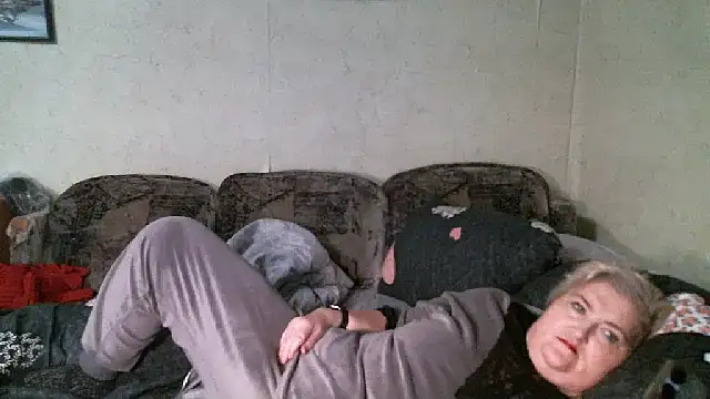 Lana555's Live XXX Chat